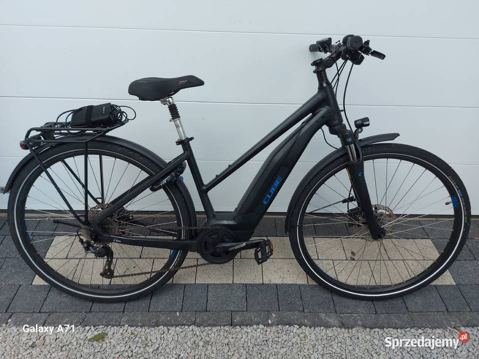 Rower elektryczny CUBE TOURING 400 - BOSCH, ALTUS - dokumenty