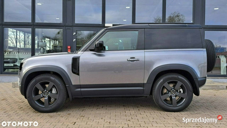 Land Rover Defender MY24 30P I6 400 AWD Auto SE 12357km Defender Łódź