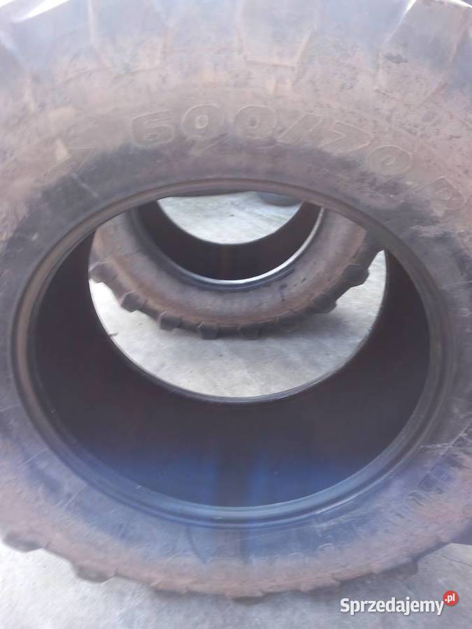 Opony trelleborg 71075R42 60070R34 Ciechanów sprzedam