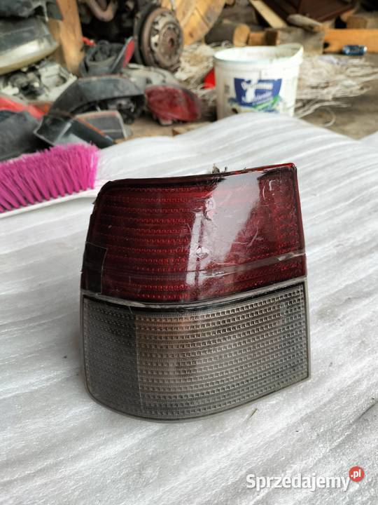 seat toledo 1 2 LAMPA TYŁ lubelskie