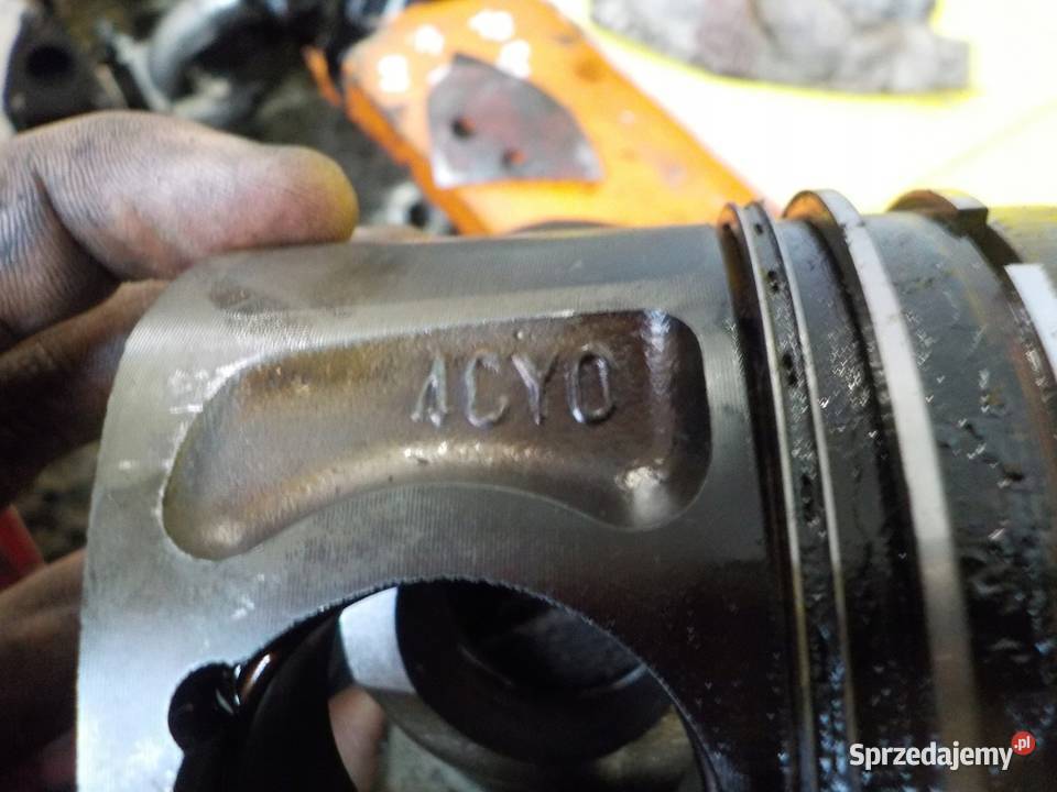 HYUNDAI iX35 SPORTAGE 20 CRDI 12r 136 D4HA tlok sprzedam