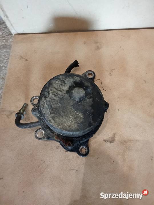 Opel Vectra Csignum30 CDTI pompa vaku orginal Wrocław sprzedam