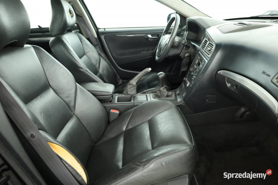 Volvo V70 24 D5 światła przeciwmgielne Piaseczno