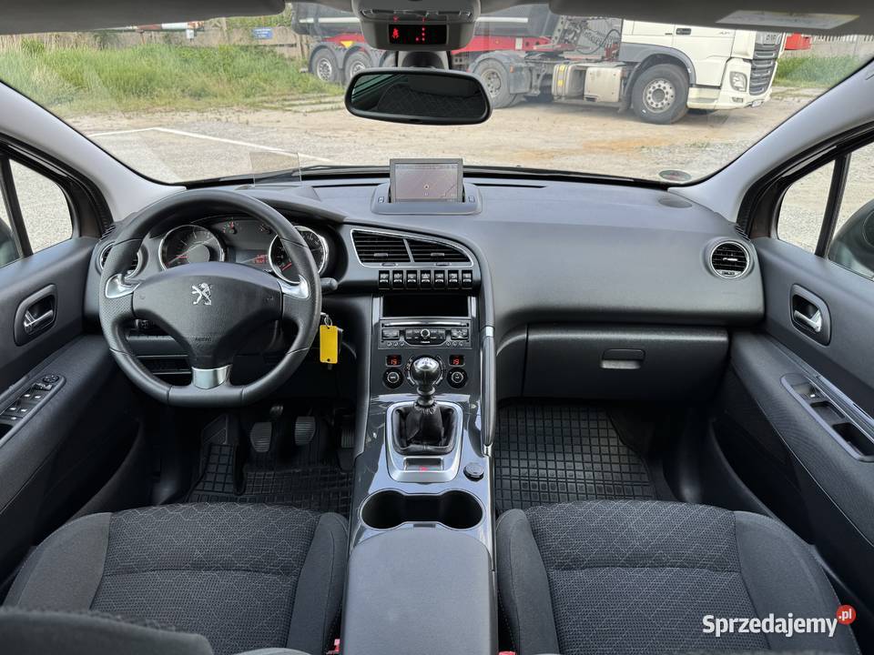 Peugeot 3008 12 BENZYNA Klimatronik Nawigacja isofix Konin
