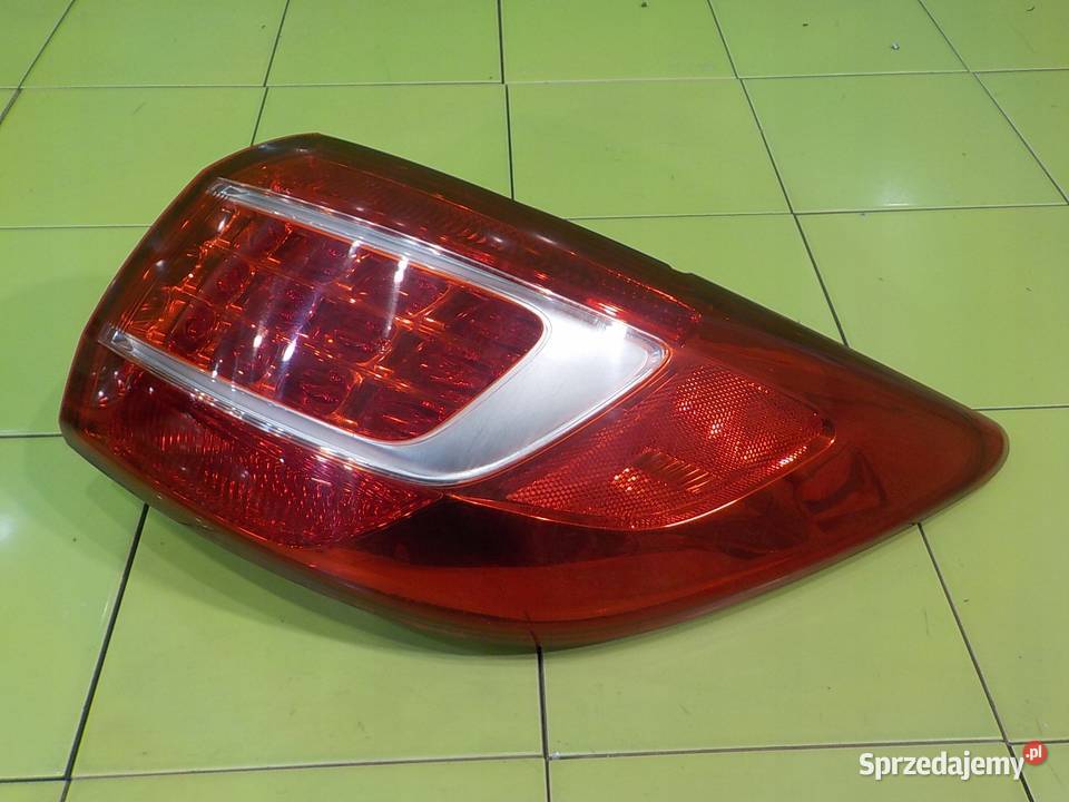 VOLVO V70 III R DESIGN 20 D 09r KOMBI lampa mazowieckie sprzedam