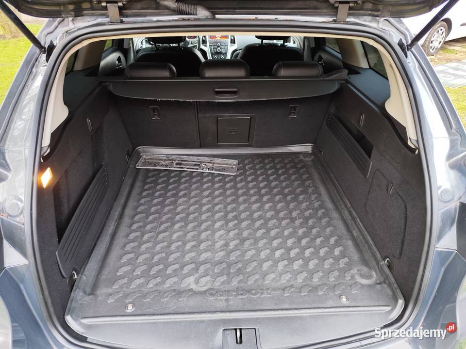 Opel Astra 14 Turbo Energy 120 2014r Rzeszów