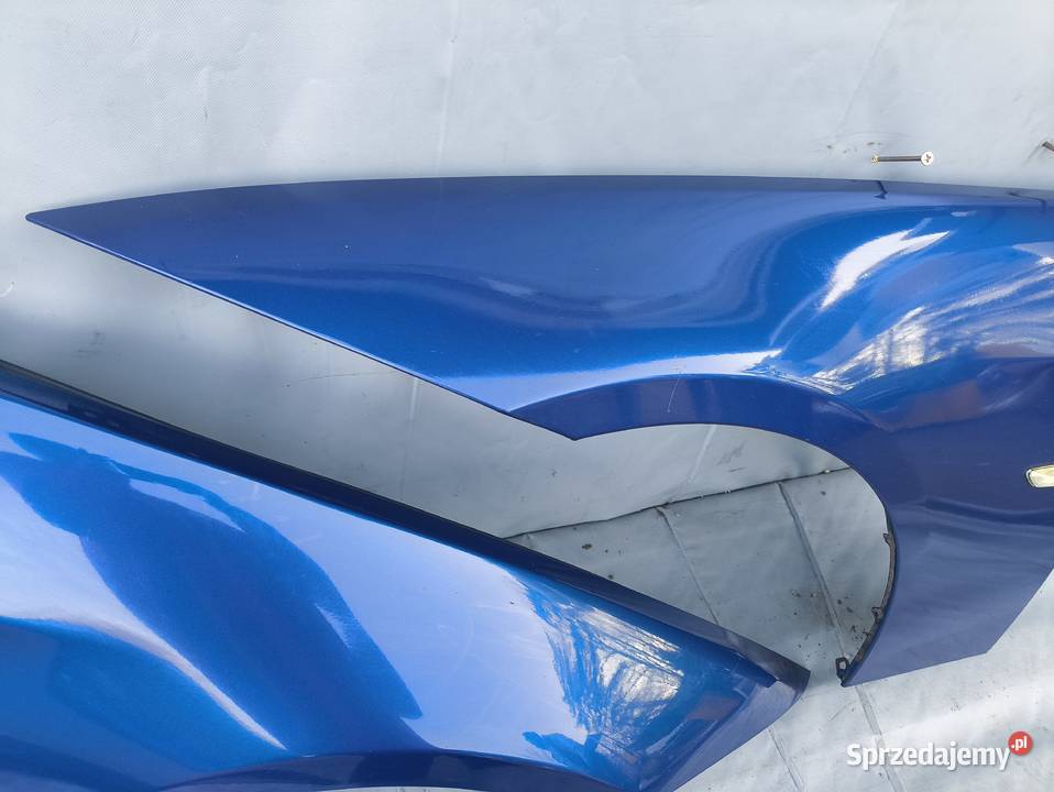 BMW E90 E91 BŁOTNIK LEWY PRAWY PRZEDNI Błotniki sprzedam