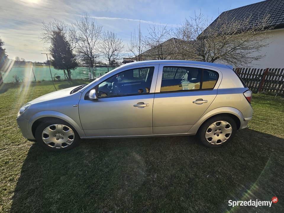 Opel Astra H 17 CDTI 2005 Bezwypadkowa Gotowa do lubelskie Hańsk Pierwszy