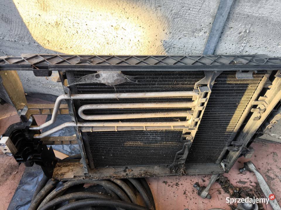 Części BMW E38 30 V8 1995