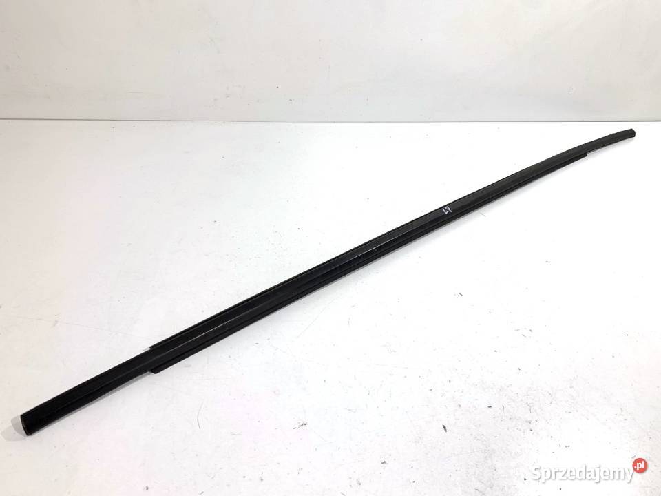 LISTWA ZGARNIAJĄCA PRZÓD LEWY TOYOTA COROLLA E21