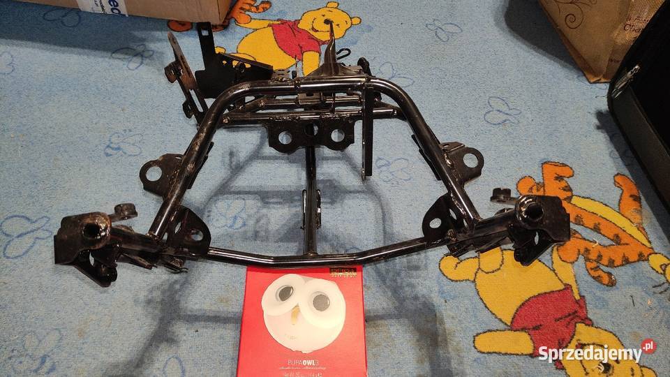 Stelaż przedniej czaszy Honda FES 125 SWing Księżyno