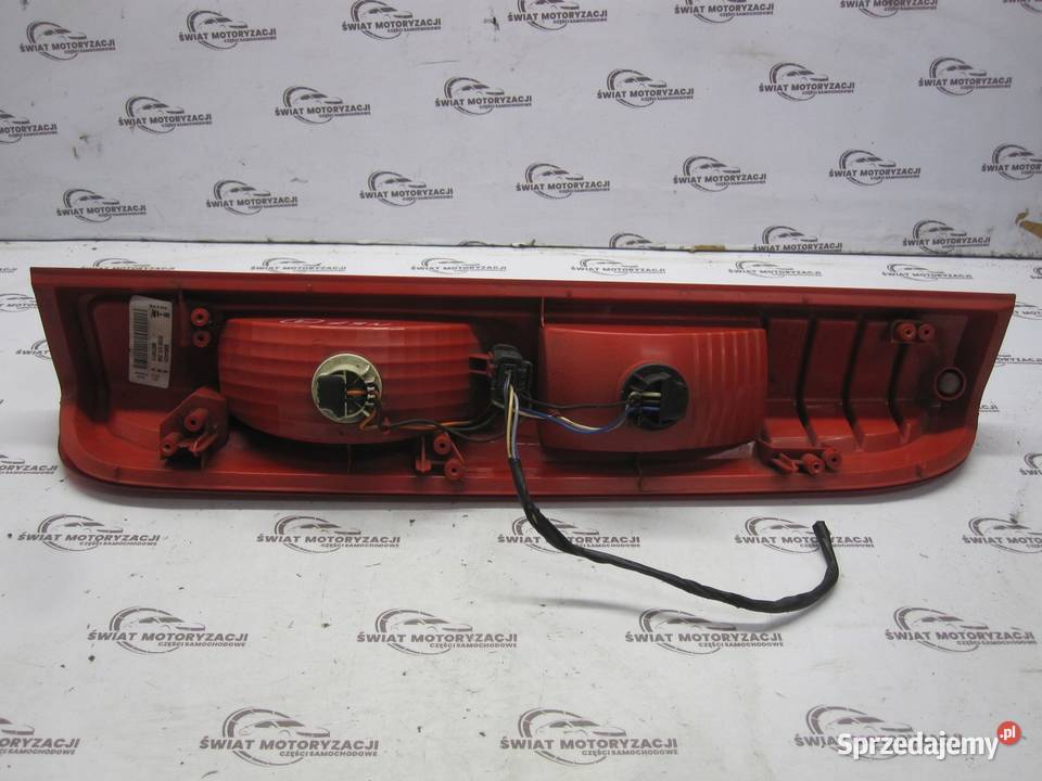OPEL VIVARO A LIFT 11r lampa lewa tył 8200415250 Kielce