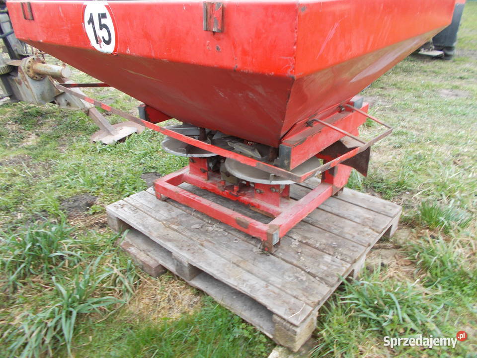 Rozsiewacz do Nawozu JARMET 600 l szer 15m Brzeg sprzedam