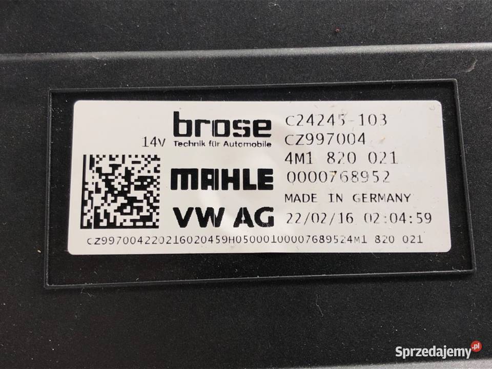 DMUCHAWA NAWIEWU AUDI A4 B9 4M1820021 WENTYLATOR Dmuchawy