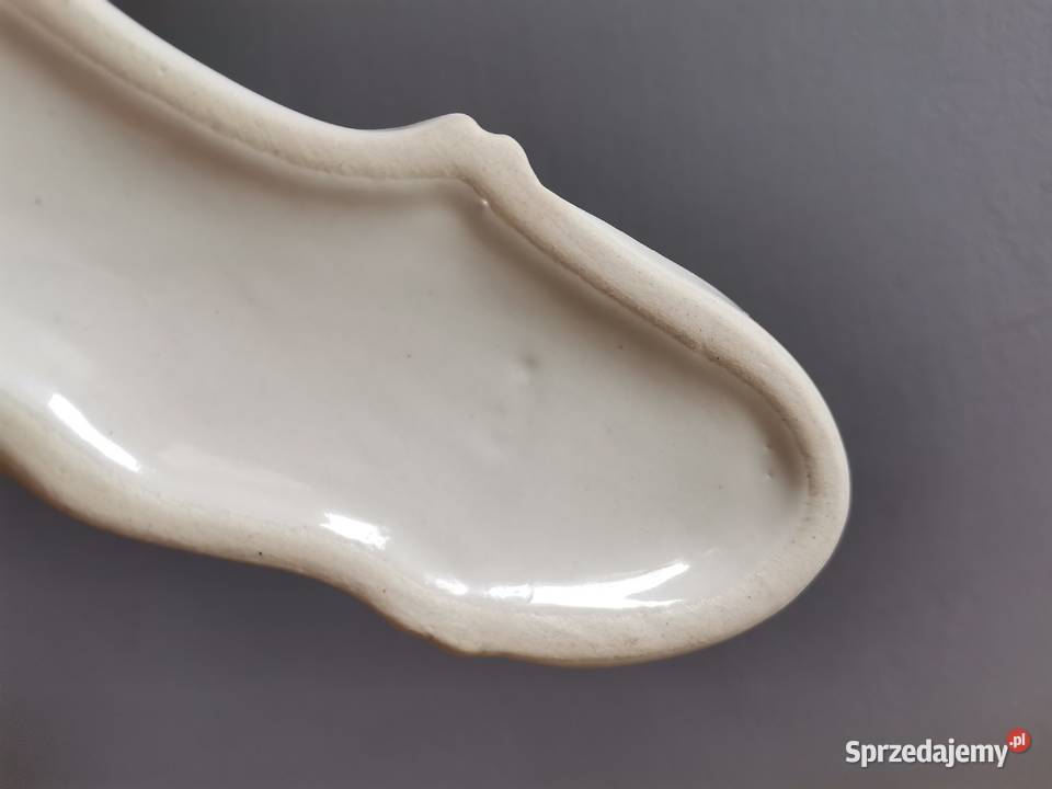 Stara figurka Chart Borzoj porcelana Katowice śląskie