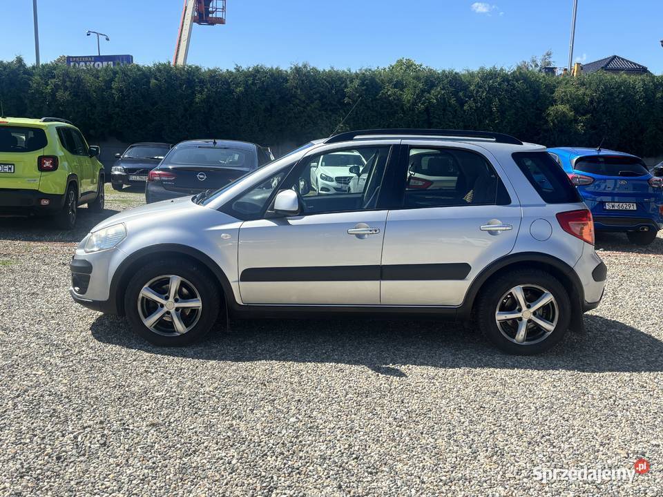 Suzuki SX4 2012 GAZ GWARANCJA 1586cm3 Paniówki sprzedam
