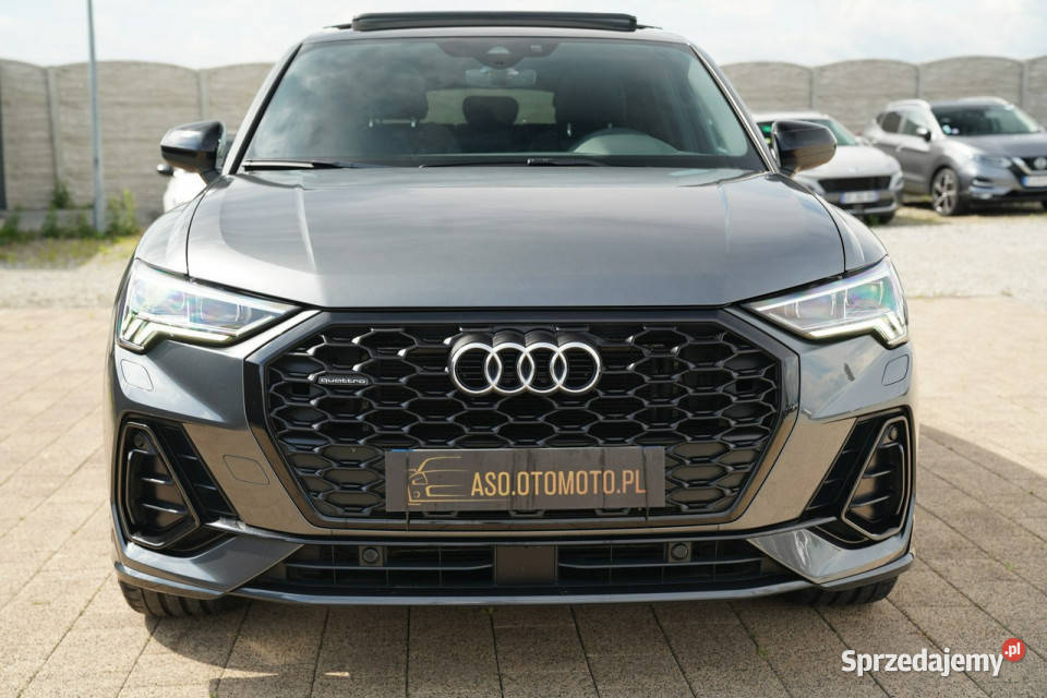 Audi Q3 Sportback SLINE skóra 4X4 elklapa elektrochrom. lusterko wst.
