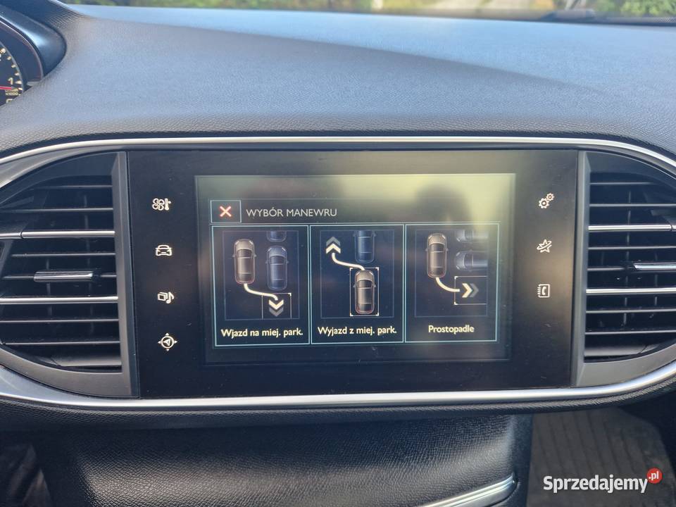 Peugeot 308 T9 12 SW Allure SS Full LED Masaż Wieliczka