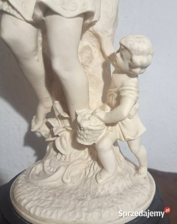figura kobiety z małym dzieckiem alabaster mazowieckie Warszawa