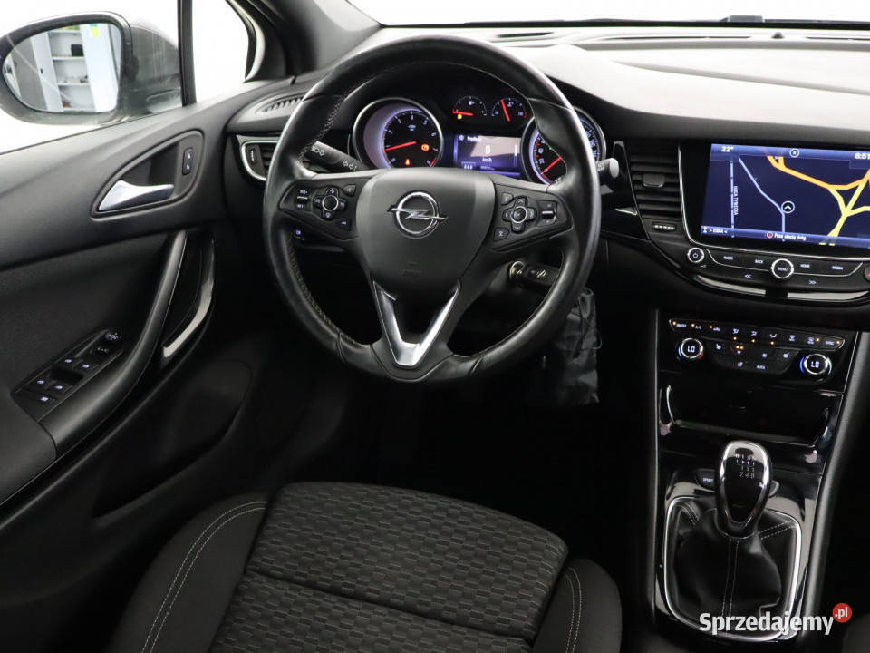 Opel Astra 14 T isofix Bielany Wrocławskie