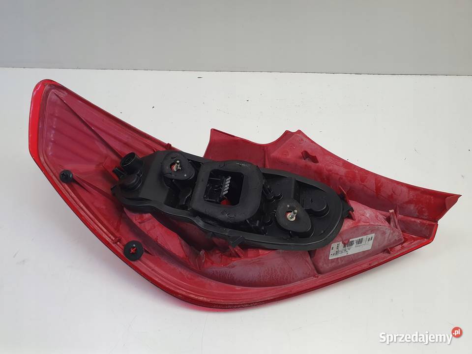 LAMPA PRAWA Opel Corsa D 3 drzwi TYLNA prawy tył osobowe Lampy tylne lubelskie