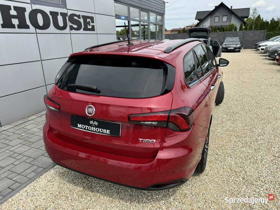 Fiat Tipo 14 Turbo Lounge 60 przebieg II 2016 1398cm3 śląskie