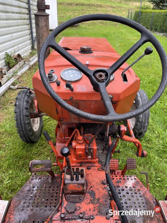 Renault R421 traktor 3 cylindry ursus ciągnik Osielec