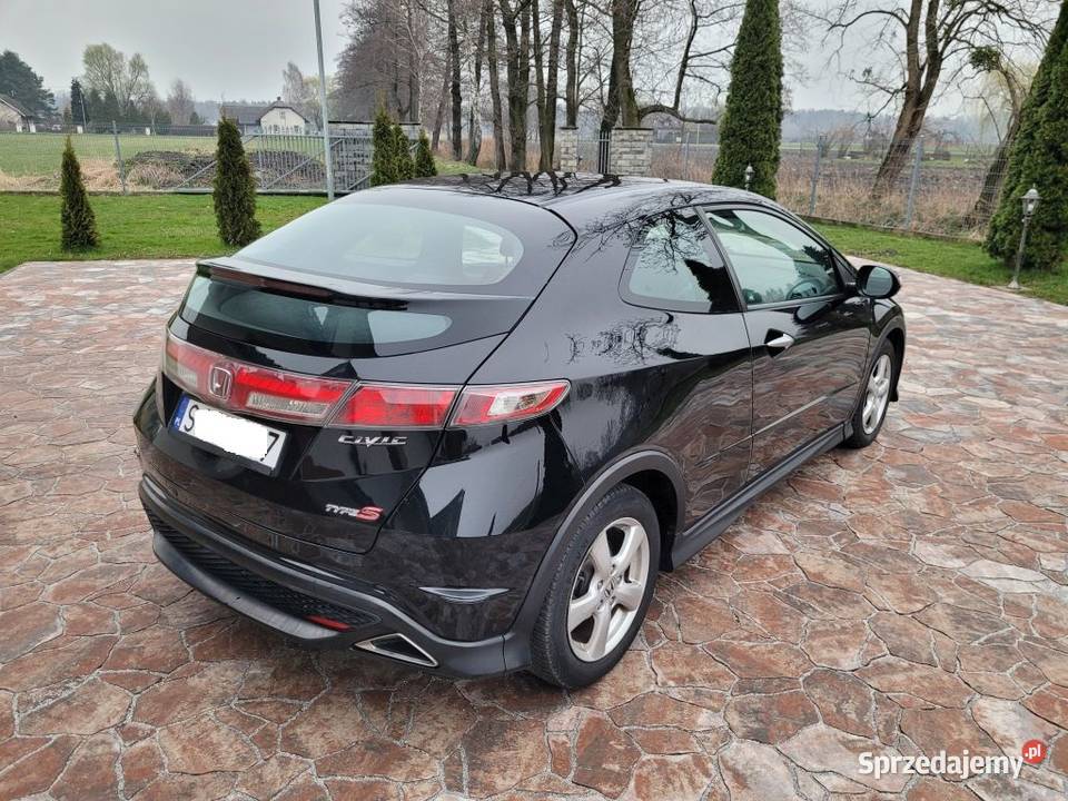 Honda Civic TypeS 14iVTEC 105 2009 Lift radio Chybie