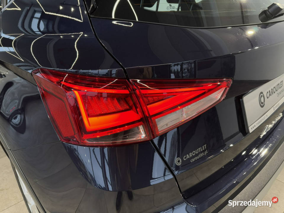 Seat Arona Xperience 10TSI 110 M6 2022 r salon Arona