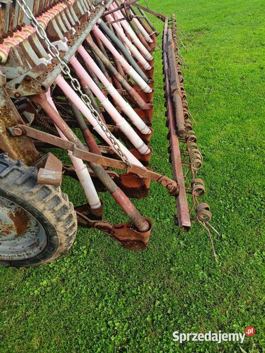 Siewnik zbożowy Poznaniak 27m Siewniki i sadzarki Racibórz