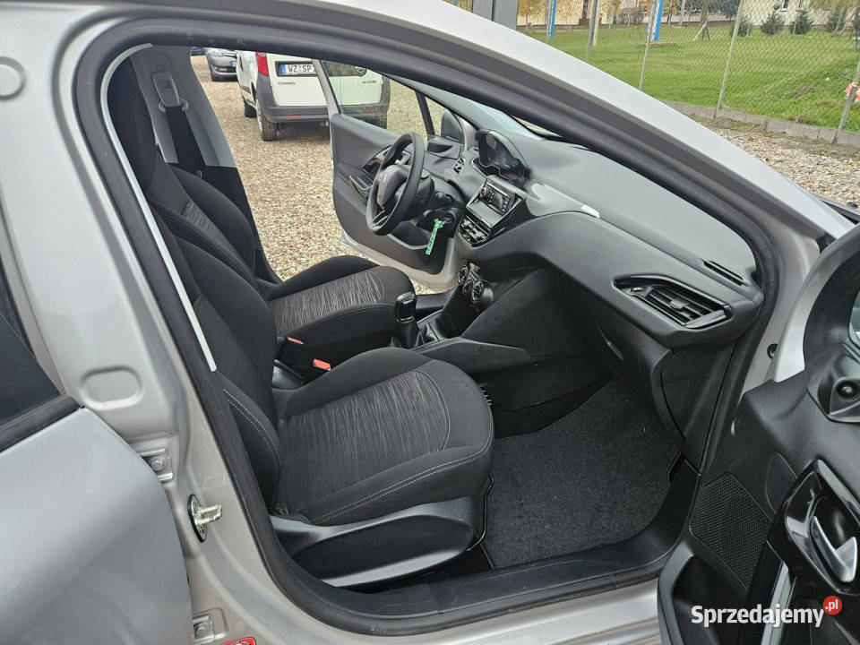 Peugeot 208 Opłacony Zdrowy Zadbany Serwisie z lakier metallic Kisielice