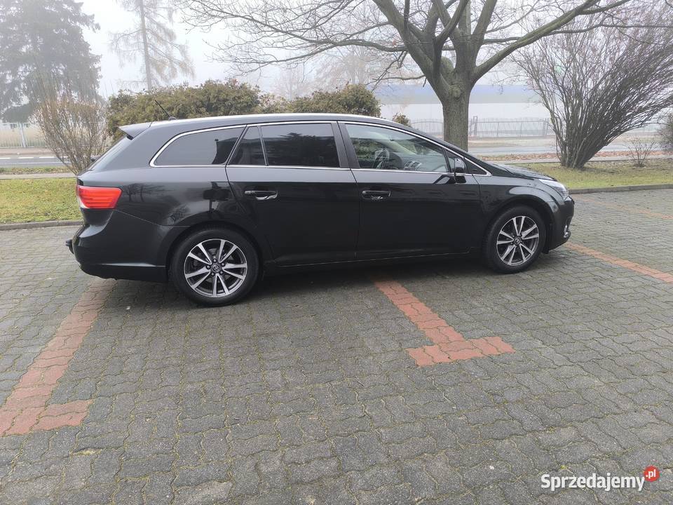 Toyota Avensis T27 20 benzyna kombi podgrzewane fotele Radom