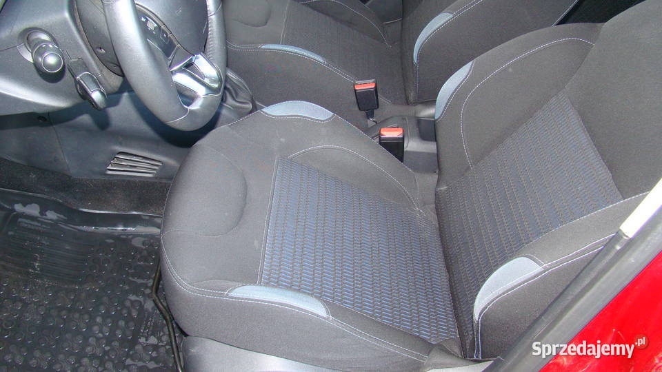 Peugeot 208 12b tablet climatronic 2 kpl kół Częstochowa