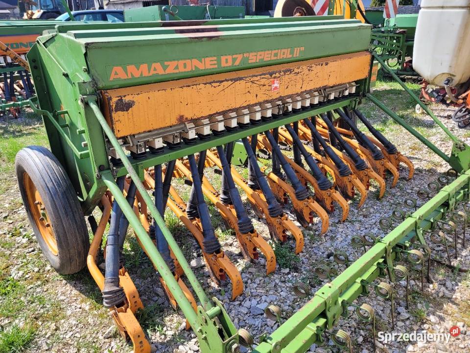 Siewnik AMAZONE D725 Special II Przyrów