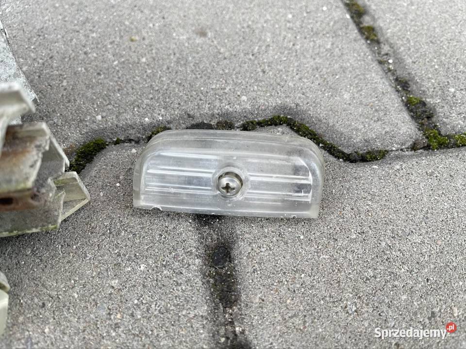 Halogeny Audi 80 b4 komplet z zaślepkami HELLA lubelskie Chełm