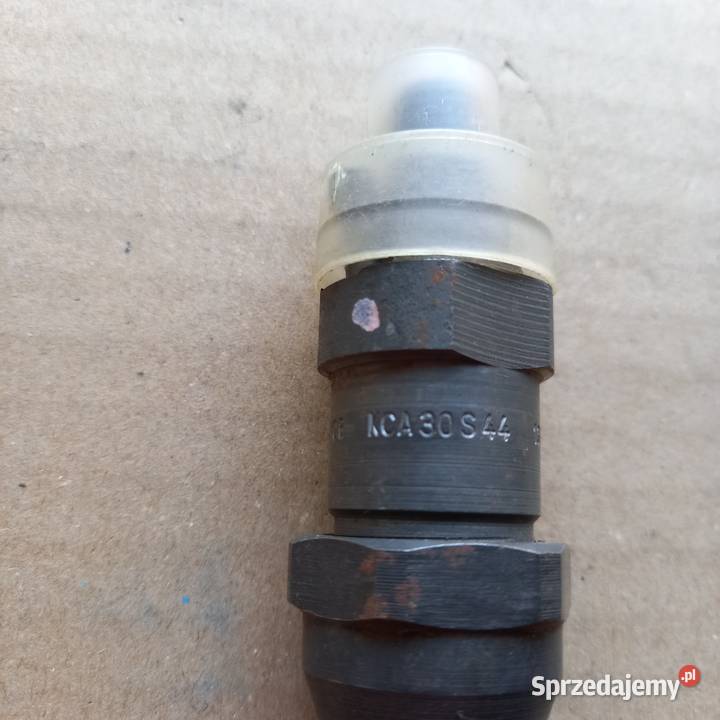5029079R89FF9F593BB Wtryskiwacz D18 Bosch Końcówki wtryskiwaczy Kraków