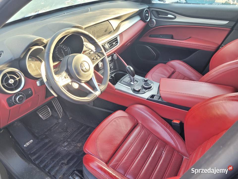 Alfa Romeo Stelvio 2017 TI SPORT 20t 280 Rok produkcji 2017 sprzedam