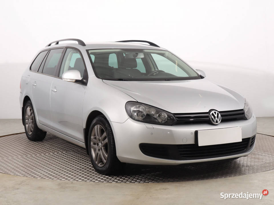 VW Golf 16 TDI srebrny Golf Samochody osobowe śląskie