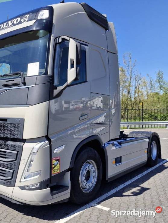 Ciagnik VOLVO FH Nowy model tez leasing ciagnika diesel Samochody ciężarowe Warszawa