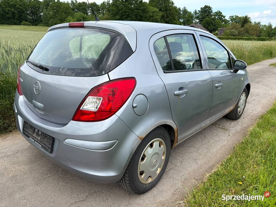 Opel Corsa d 12 benzyna niebieski Kłodzko