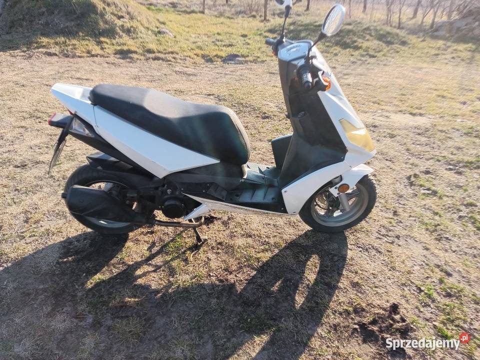 Sprzedam skuter GENERIC 2t 50cm3 łódzkie Solec sprzedam