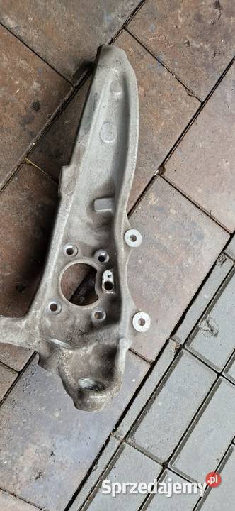 Zwrotnica prawa BMW G30 Chrząstowice