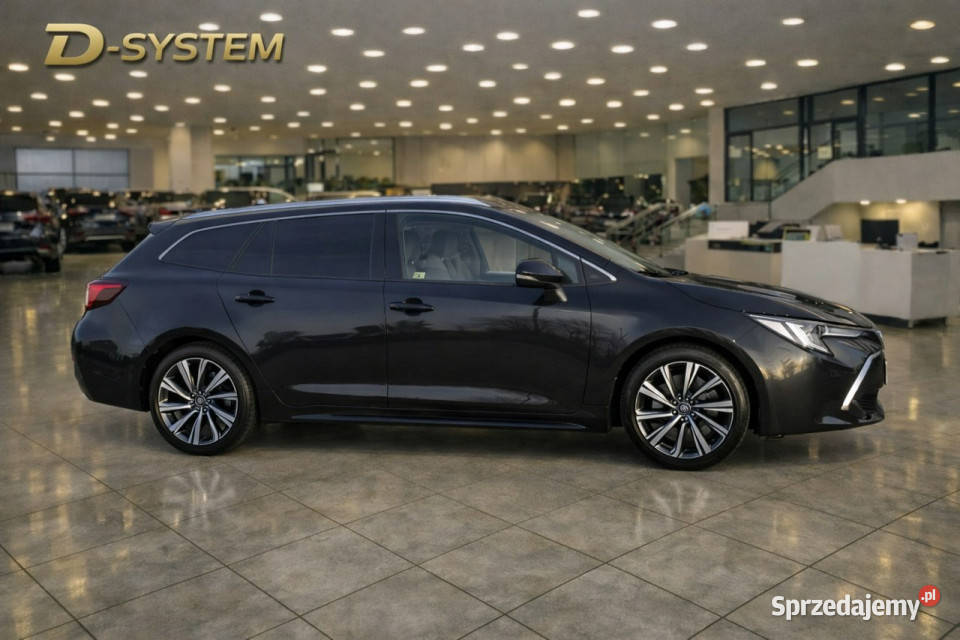 Toyota Corolla 23r Salon Polska 18 HYBRID pełny VAT Białystok sprzedam