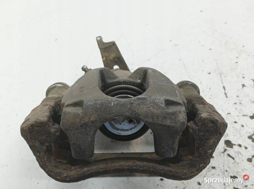 ZACISK HAMULCOWY LEWY TYŁ 23 DCI MOVANO B Zaciski i jarzma