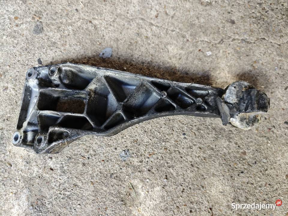 Łapa mocowanie silnika BMW E38 m52 728i lewa Żory