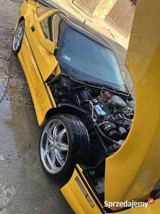 Chevrolet Corvette C4 EDELBROCK Rok produkcji 1984 Żółkiewka-Osada