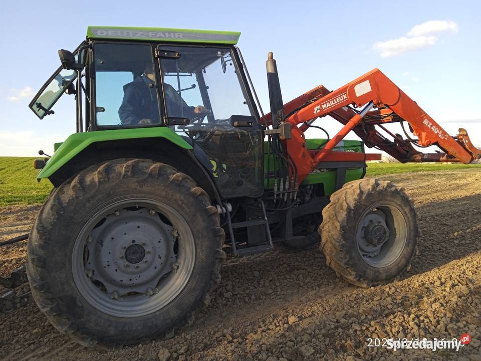 Ciągnik Deutz fahr DX 431 z turem Latyczyn