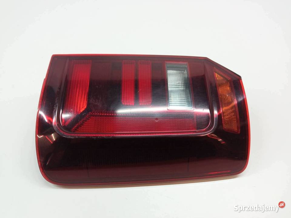LAMPA TYŁ PRAWA LIFT EUROPA 2K1945096AA VW