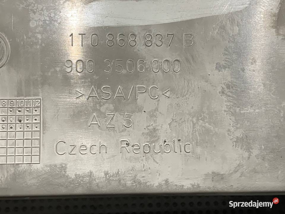 LAMPA SUFITOWA VW TOURAN 1T0868837B Minivan 0310 sprzedam