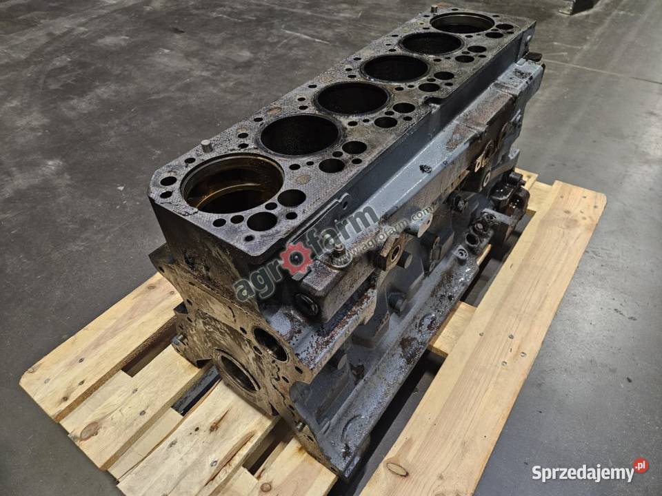 Blok silnika John Deere 6195R 6130M 6145R 6155R Byków